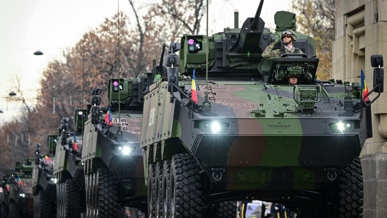 trei-transportoare-blindate-piranha-5,-implicate-intr-un-accident-in-judetul-salaj-11-militari-au-fost-raniti.-cauza-accidentului trei-transportoare-blindate-piranha-5,-implicate-intr-un-accident-in-judetul-salaj-11-militari-au-fost-raniti.-cauza-accidentului