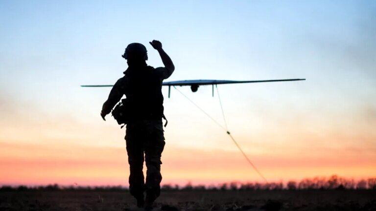 ue-avertizeaza-ca-rusia-produce-mai-mult-armament-decat-europa.-„inca-ne-depaseste-militar”