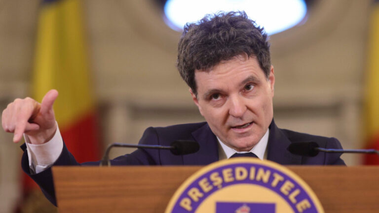 presedintele-nicusor-dan-face-declaratii-la-14.30,-dupa-sedinta-csat