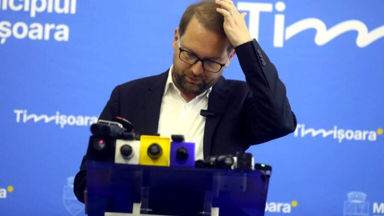 dominic-fritz-cere-psd-sa-si-asume-criza-politica:-„mingea-trebuie-sa-ramana-acum-in-curtea-psd”