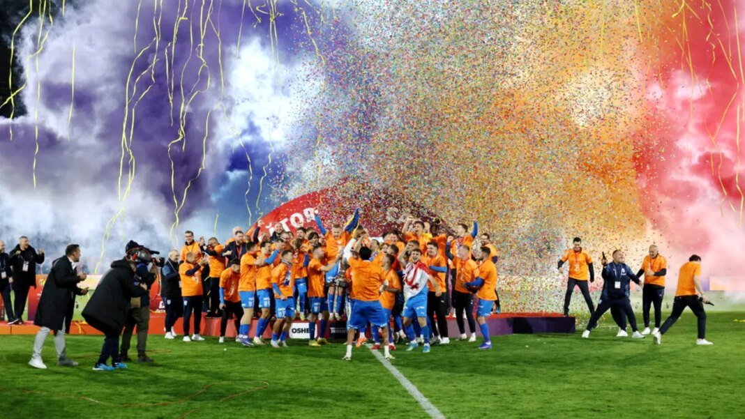 jandarmeria-aduce-clarificari-despre-bruscarea-lui-stefan-bairam-dupa-finala-cupei-romaniei-de-fotbal-/-sanctiuni-de-peste-20-de-mii-de-lei-dictate jandarmeria-aduce-clarificari-despre-bruscarea-lui-stefan-bairam-dupa-finala-cupei-romaniei-de-fotbal-/-sanctiuni-de-peste-20-de-mii-de-lei-dictate