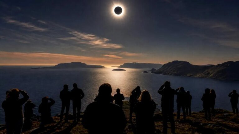 eclipsa-totala-de-soare-din-12-august-preturi-de-pana-la-5.000-de-euro-pe-noapte-in-spania