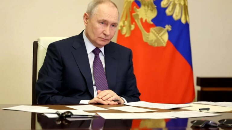vladimir-putin-simplifica-acordarea-pasapoartelor-rusesti-in-transnistria.-cum-a-reactionat-maia-sandu