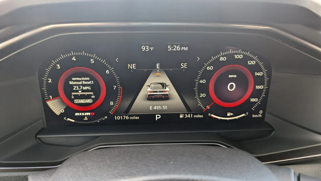 capcana-din-bord:-peste-20000-de-masini-second-hand-din-canada-au-avut-kilometrajul-dat-inapoi.-de-ce-odometrele-digitale-sunt-o-tinta-mai-usoara