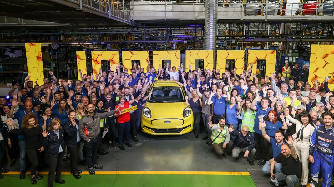 borna-istorica-la-craiova:-ford-otosan-a-produs-masina-cu-numarul-1000000.-reusita-poarta-numele-unui-model-electric borna-istorica-la-craiova:-ford-otosan-a-produs-masina-cu-numarul-1000000.-reusita-poarta-numele-unui-model-electric