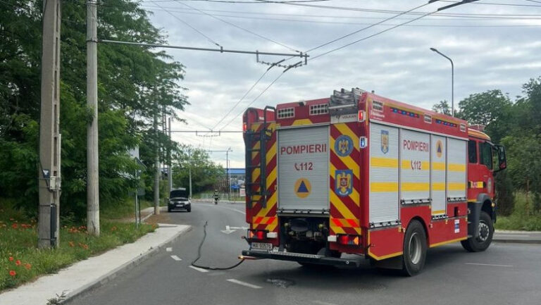 situatie-de-urgenta-la-medias:-rezervorul-de-gaz-al-unei-masini-s-a-fisurat-dupa-alimentarea-la-o-statie-gpl