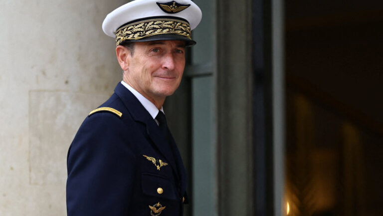 seful-armatei-franceze-atentioneaza-ca-exista-riscul-ca-germania-sa-devina-principala-putere-militara-a-europei,-depasind-franta