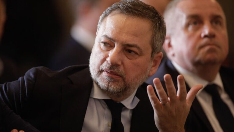 motreanu-(pnl):-tomac-„este-un-om-politic-inainte-de-a-fi-un-tehnocrat”.-nu-indeplineste-conditiile-pentru-a-fi-premier
