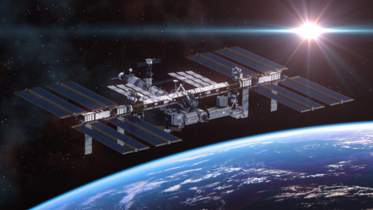 probleme-la-statia-spatiala-internationala-(iss).-astronautii-au-fost-anuntati-sa-se-pregateasca-pentru-o-eventuala-evacuare