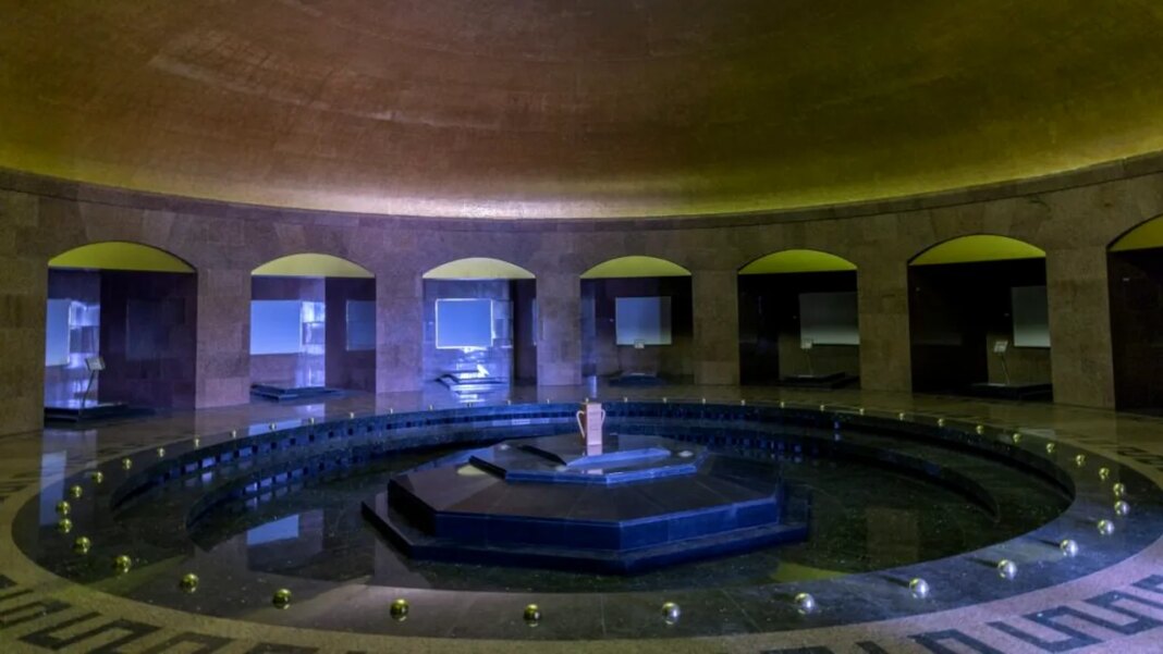 mausoleul-din-parcul-carol-isi-deschide-portile-pentru-public,-la-aniversarea-de-120-de-ani-a-parcului
