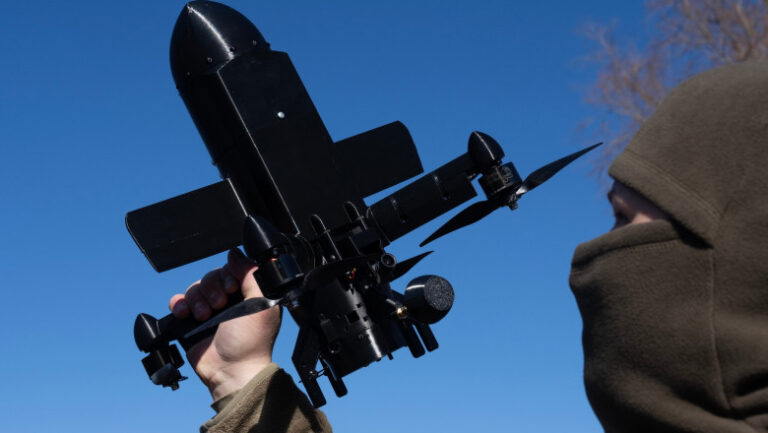 ucraina-a-distrus-peste-3500-de-aparate-de-zbor-ale-kremlinului,-in-doar-o-luna.-solutia-gasita:-antidrone-ieftine,-printate-3d,-cu-ia