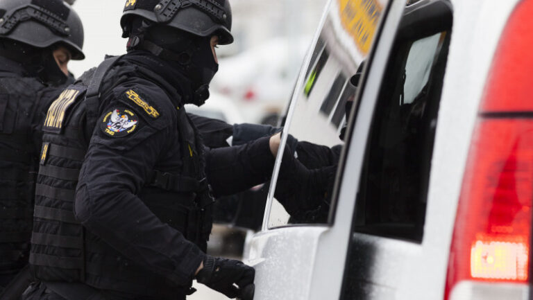 operatiunea-jupiter-continua:-207-perchezitii-in-51-de-actiuni-desfasurate-la-nivel-national.-77-de-persoane-vor-fi-audiate