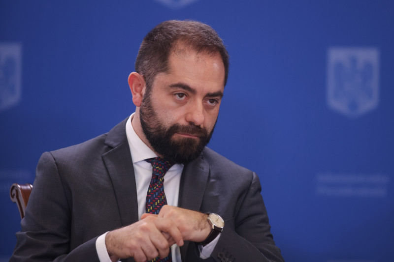 planul-b-de-guvernare.-ce-nume-de-premier-ia-in-calcul-nicusor-dan-daca-executivul-condus-de-eugen-tomac-nu-trece-de-parlament planul-b-de-guvernare.-ce-nume-de-premier-ia-in-calcul-nicusor-dan-daca-executivul-condus-de-eugen-tomac-nu-trece-de-parlament