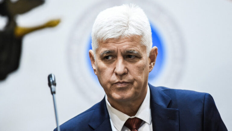 bulgaria-a-decis-sa-opreasca-ajutorul-militar-pentru-ucraina.-anuntul-ministrului-apararii-de-la-sofia