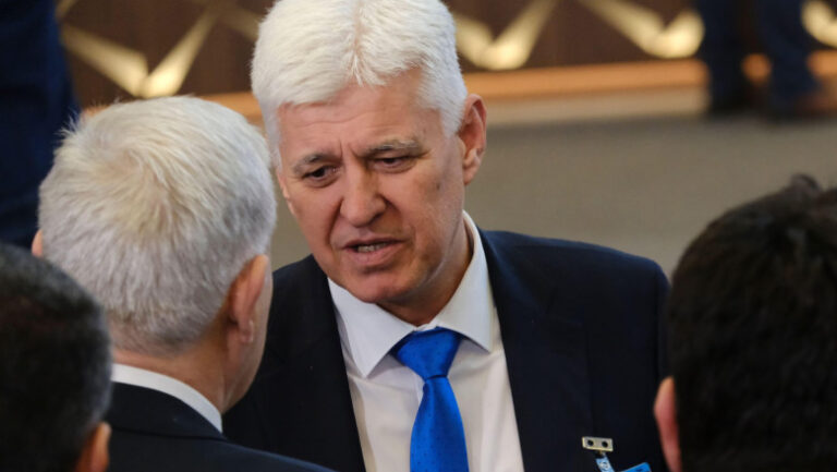 prioritatile-bulgariei-in-aparare:-5%-din-pib-cheltuieli-militare-pana-in-2030.-sofia-anunta-ca-nu-renunta-la-mig-29