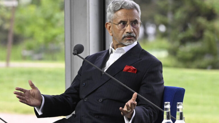 india-a-cumparat-petrol-rusesc-aflat-sub-sanctiuni,-la-solicitarea-sua,-pentru-„stabilizarea-pietei-mondiale”,-dezvaluie-un-ministru