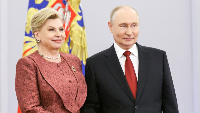 ceremonie-la-kremlin.-putin-cere-unitate-si-patriotism-de-ziua-rusiei,-in-timp-ce-ucraina-a-lansat-un-atac-masiv-cu-drone ceremonie-la-kremlin.-putin-cere-unitate-si-patriotism-de-ziua-rusiei,-in-timp-ce-ucraina-a-lansat-un-atac-masiv-cu-drone