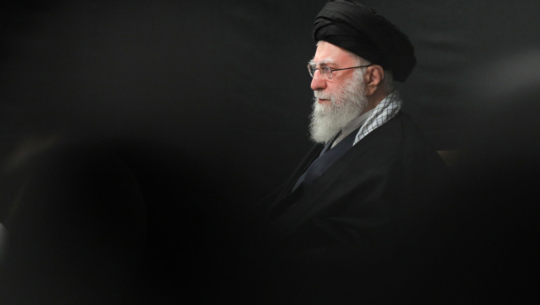fostul-lider-suprem-iranian-ali-khamenei-va-fi-inmormantat-la-9-iulie fostul-lider-suprem-iranian-ali-khamenei-va-fi-inmormantat-la-9-iulie