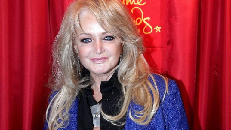 bonnie-tyler-a-iesit-din-coma-indusa-dupa-cinci-saptamani,-dar-ramane-in-stare-grava.-mesajul-managerului-artistei