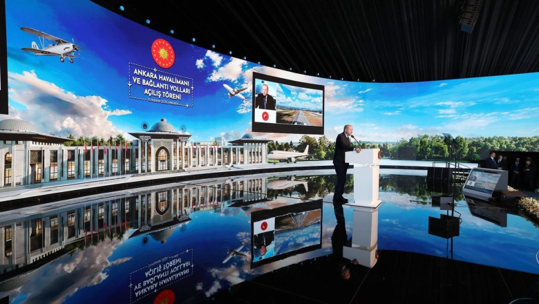 la-ankara-a-fost-inaugurat-un-nou-aeroport.-delegatiile-care-vor-participa-la-summitul-nato-din-turcia-vor-ateriza-aici la-ankara-a-fost-inaugurat-un-nou-aeroport.-delegatiile-care-vor-participa-la-summitul-nato-din-turcia-vor-ateriza-aici
