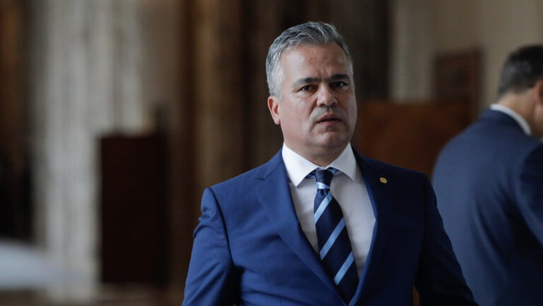 surse-se-fac-calcule-pentru-un-vot-fulger-al-guvernului-vestea.-ce-nume-sunt-vehiculate-pentru-viitorul-cabinet