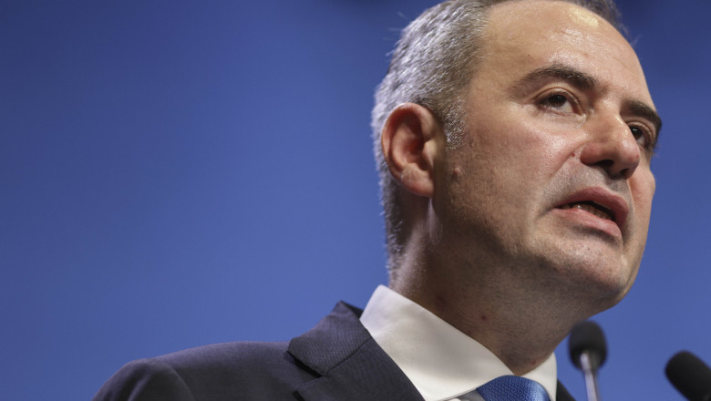 adrian-vestea-da-asigurari-ca-alexandru-nazare-vrea-sa-faca-parte-din-guvernul-pe-care-il-va-propune adrian-vestea-da-asigurari-ca-alexandru-nazare-vrea-sa-faca-parte-din-guvernul-pe-care-il-va-propune