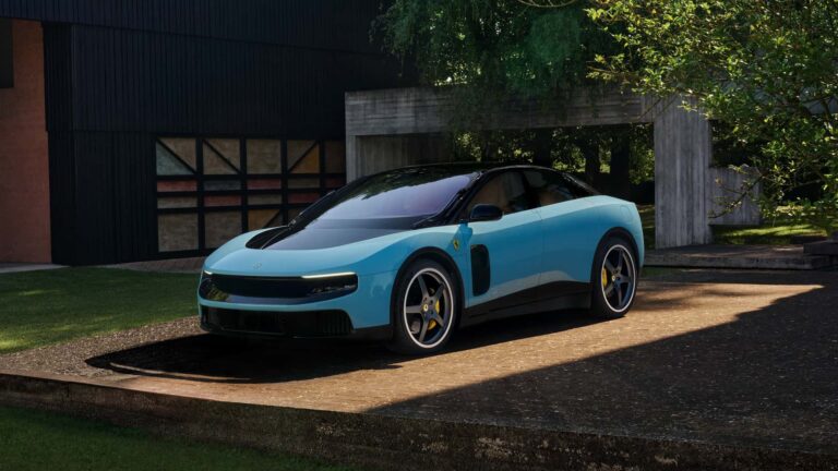 ferrari-luce:-„taxa”-pe-electricitate.-cum-ii-forteaza-maranello-pe-clienti-sa-cumpere-primul-lor-ev-pentru-a-accesa-modelele-de-colectie
