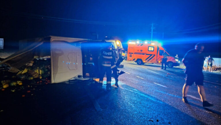 accident-grav-in-vrancea:-cinci-persoane-au-fost-ranite,-intre-care-doi-copii.-un-tanar-de-18-ani,-transferat-in-stare-grava-la-galati