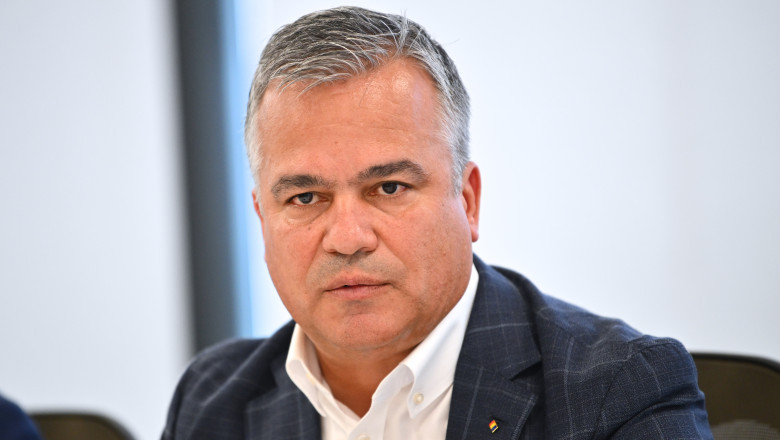surse:-lista-ministrilor-din-guvernul-vestea-ar-putea-fi-depusa-in-aceasta-seara-la-parlament.-cine-ar-face-parte-din-cabinetul-propus surse:-lista-ministrilor-din-guvernul-vestea-ar-putea-fi-depusa-in-aceasta-seara-la-parlament.-cine-ar-face-parte-din-cabinetul-propus
