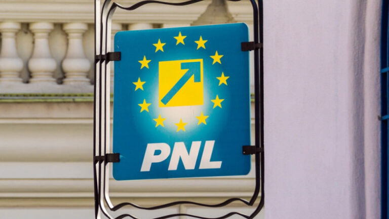 reactia-pnl-dupa-ce-adrian-vestea-a-depus-programul-de-guvernare-si-lista-de-ministri-la-parlament