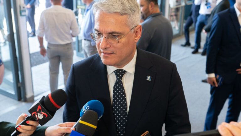 „sunt-un-fel-de-fiu-ratacitor”.-pislaru,-mesaj-dupa-intoarcerea-in-pnl:-„onorat-sa-revin,-sa-pun-umarul-la-aceasta-constructie”
