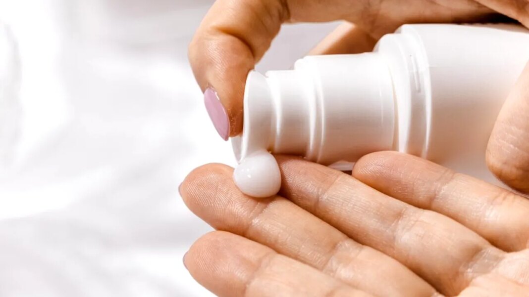 care-sunt-diferentele-dintre-spf,-uva-si-uvb-si-cum-sa-iti-alegi-crema-cu-protectie-solara-potrivita care-sunt-diferentele-dintre-spf,-uva-si-uvb-si-cum-sa-iti-alegi-crema-cu-protectie-solara-potrivita