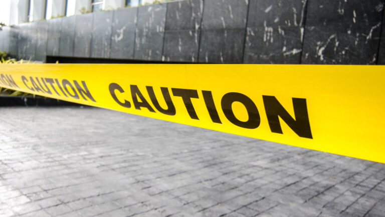 tragedie-intr-un-liceu-din-filipine:-cel-putin-trei-persoane-au-fost-ucise-intr-un-atac-armat.-politia-investigheaza-cazul