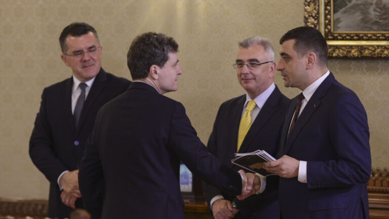 george-simion-vrea-ca-nicusor-dan-sa-desemneze-un-premier-de-la-aur:-„ar-fi-situatia-ideala”