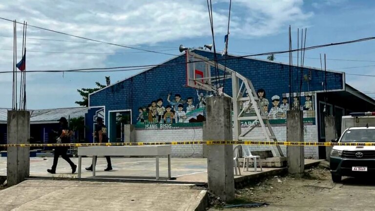 atac-armat-extrem-de-violent-intr-un-liceu-din-filipine:-trei-elevi-au-fost-ucisi,-iar-cel-putin-20-au-fost-raniti-/-autorii-sunt-doi-adolescenti-de-14-si-15-ani
