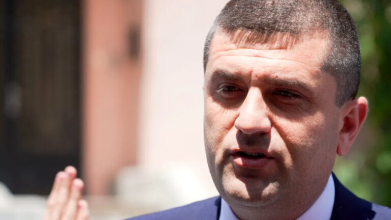 radu-miruta-dupa-respingerea-guvernului-vestea:-„astazi,-romania-a-fost-tratata-ca-o-miza-intr-un-joc-politic”