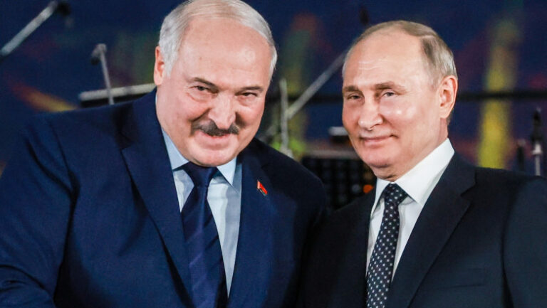 anuntul-kremlinului-dupa-ce-zelenski-i-a-dat-un-ultimatum-lui-lukasenko.-ce-va-face-putin