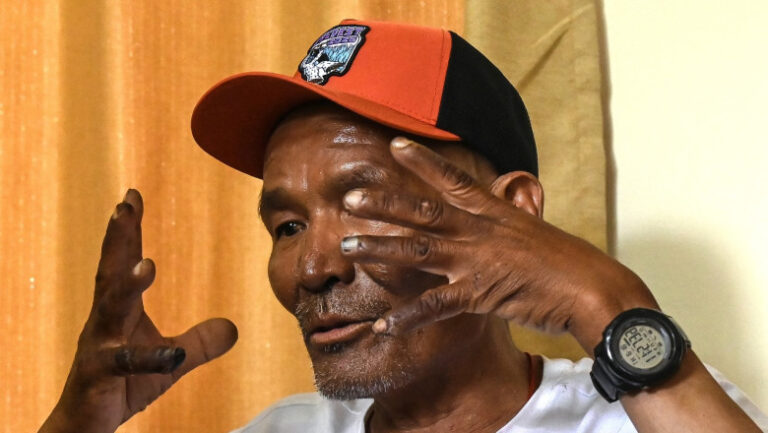 „mi-s-a-terminat-oxigenul”-cum-a-reusit-un-serpas-sa-supravietuiasca-singur-pe-everest-timp-de-o-saptamana.-povestea-lui-dawa-sherpa