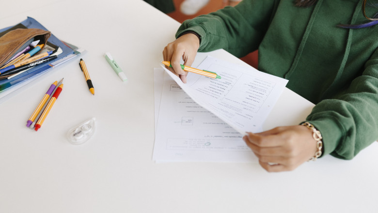 barem-de-corectare-la-matematica:-cum-se-rezolvau-subiectele-primite-de-elevi-la-evaluarea-nationala-2026 barem-de-corectare-la-matematica:-cum-se-rezolvau-subiectele-primite-de-elevi-la-evaluarea-nationala-2026
