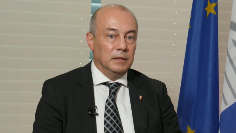 marius-cara,-seful-biroului-grupului-bei-la-bucuresti:-investitia-in-energie-regenerabila-e-in-masura-sa-asigure-independenta-europei marius-cara,-seful-biroului-grupului-bei-la-bucuresti:-investitia-in-energie-regenerabila-e-in-masura-sa-asigure-independenta-europei