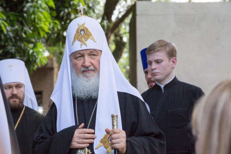 sanctiunile-ue-impotriva-rusiei,-blocate-de-divergente.-„petrolul,-codul-si-kirill”,-cele-trei-puncte-de-disputa