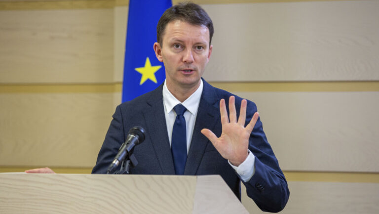 mesajul-lui-siegfried-muresan,-dupa-anuntul-presedintelui-de-la-finalul-consultarilor:-pnl-nu-il-va-sustine-pe-sorin-grindeanu-premier