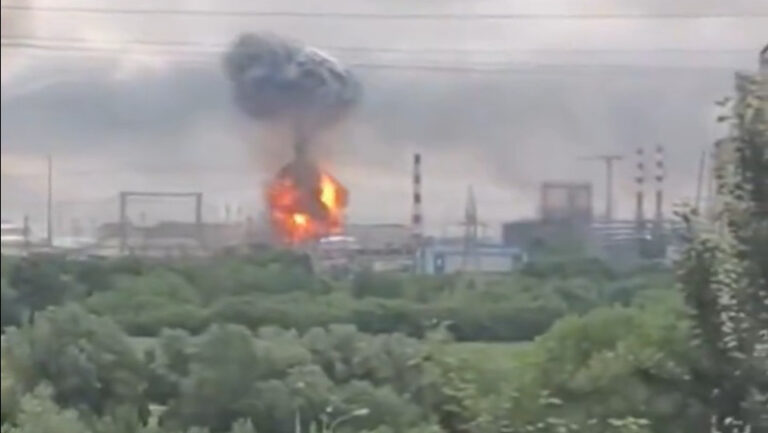ucraina-ataca-din-nou,-cu-drone,-infrastructura-care-alimenteaza-moscova-cu-combustibili