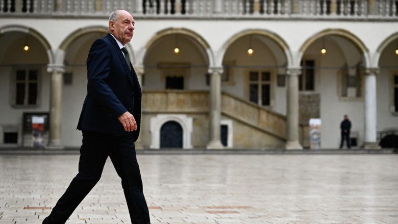 criza-politica-la-budapesta.-presedintele-tamas-sulyok-refuza-sa-demisioneze-dupa-expirarea-ultimatumului-impus-de-peter-magyar criza-politica-la-budapesta.-presedintele-tamas-sulyok-refuza-sa-demisioneze-dupa-expirarea-ultimatumului-impus-de-peter-magyar