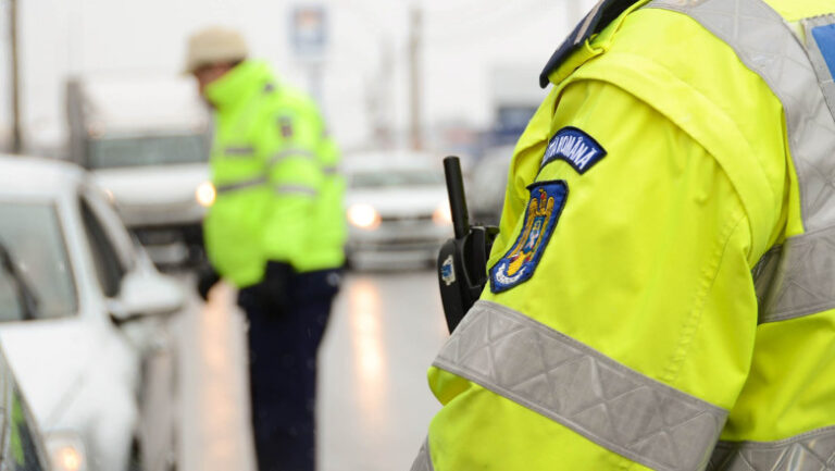 coloane-de-masini-pe-a1-spre-capitala,-dupa-minivacanta-de-rusalii.-rutele-alternative-recomandate-de-politisti