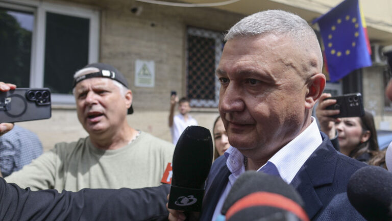 prima-reactie-a-sefului-armatei-la-acuzatiile-dna:-„nu-pot-sa-nu-observ-caracterul-cel-putin-curios-al-momentului-ales”