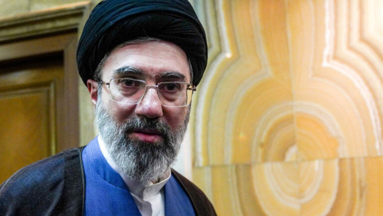 sua-cred-ca-mojtaba-khamenei-este-in-„in-viata”-si-„tot-mai-implicat”-in-conducerea-iranului,-declara-marco-rubio