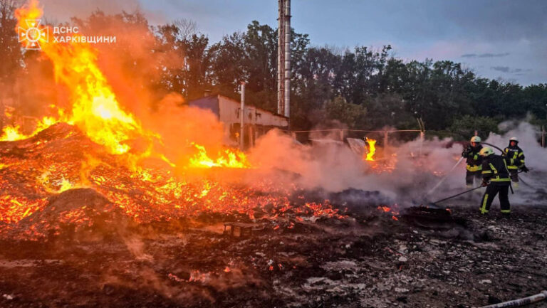 atac-masiv-al-rusiei-asupra-ucrainei:-moscova-afirma-ca-a-lovit-10-instalatii-militare-la-kiev.-zelenski-cere-ajutor-urgent
