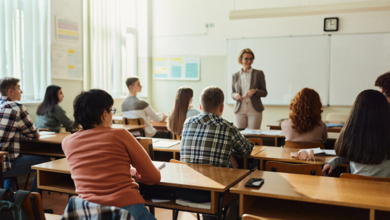 evaluarea-nationala-2026:-cand-incep-inscrierile-pentru-elevii-de-clasa-a-viii-a.-calendarul-complet-al-examenului