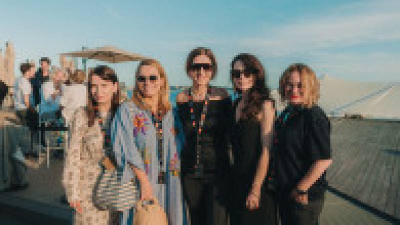 Alexandra Tanasescu, Andreea Esca, Amalia Enache, Alexandra Tinjala, Dalila Dulgheriu- Festival de CANNES 2026, Jidvei SPIRIT Foto: Nicolae Anghel pentru JIDVEI | Poza 8 din 20